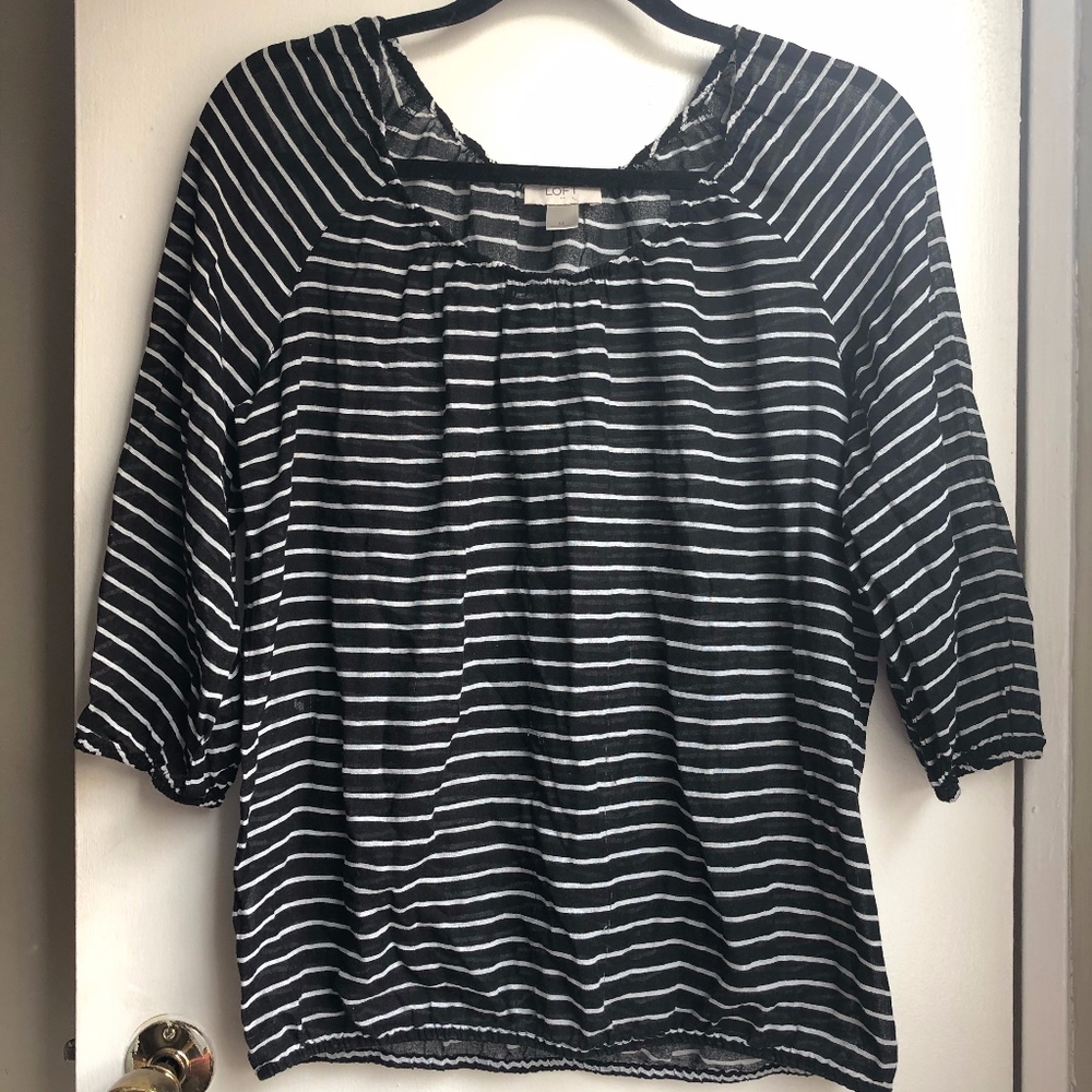 Loft (M) Black and White 3/4 Sleeve Blouse